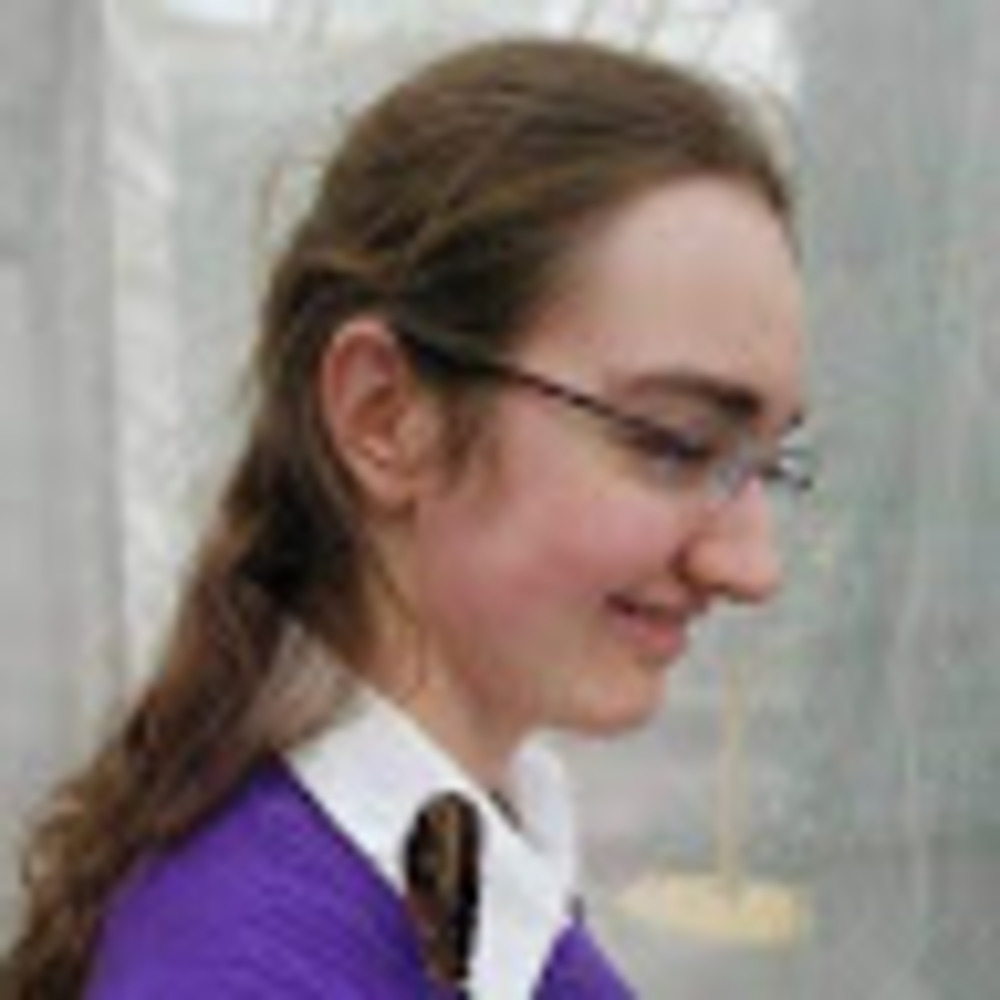 Meet your Posher, Eliana